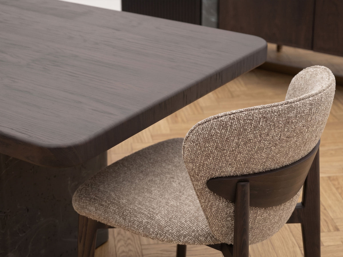 Mora Chair